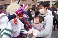 ソバと怖がる子ども