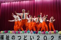 手話ダンスの写真