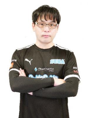 プロ選手「いさな」氏